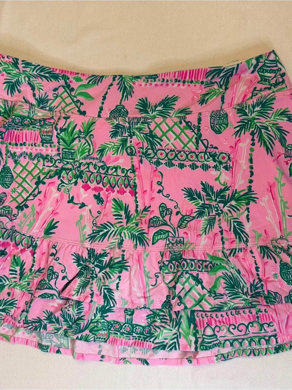 Lilly Pulitzer Fern Luxletic Ruffle Skort M Always Worth It Pink Green Palm